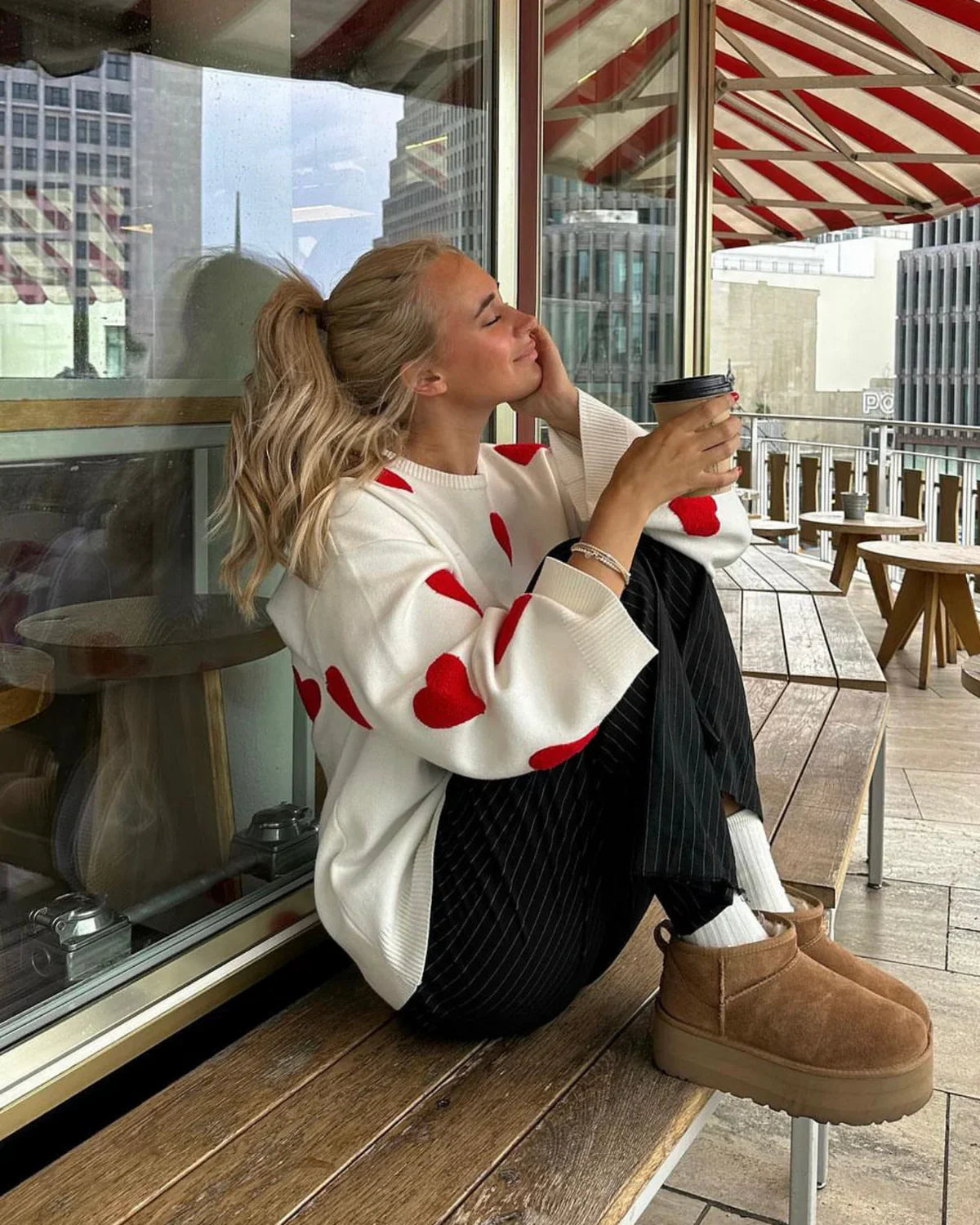 Women's Oversized Comfy Heart Print Lounge Sweater – Casual Cozy Style