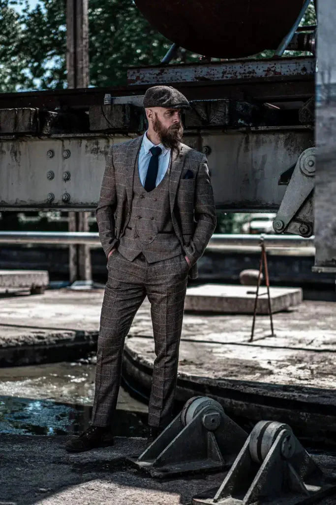 Men's Three-Piece Double Breasted Suit – Classic British Style for Weddings and Special Occasions