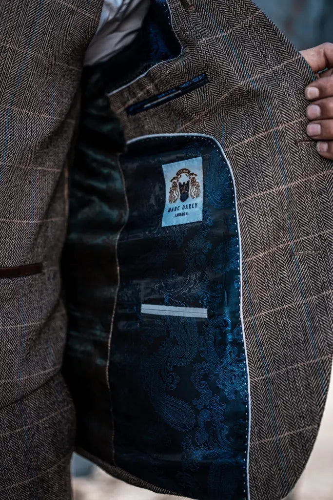 Men's Three-Piece Double Breasted Suit – Classic British Style for Weddings and Special Occasions