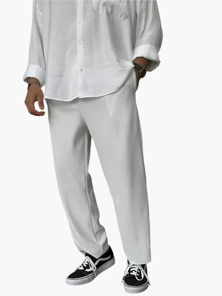 Men's Relaxed Fit Luxury Pleated Trousers for Everyday & Formal Wear