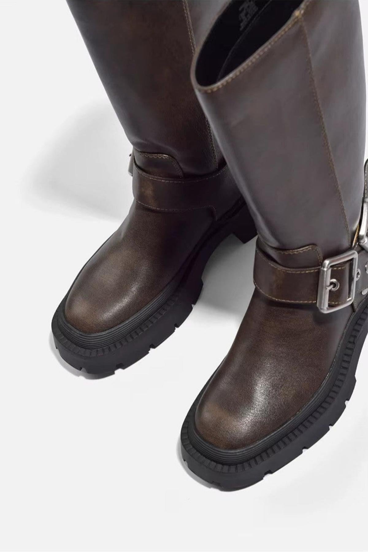 Women's Retro Buckle Knee-High Boots with Chunky Sole for Everyday Wear