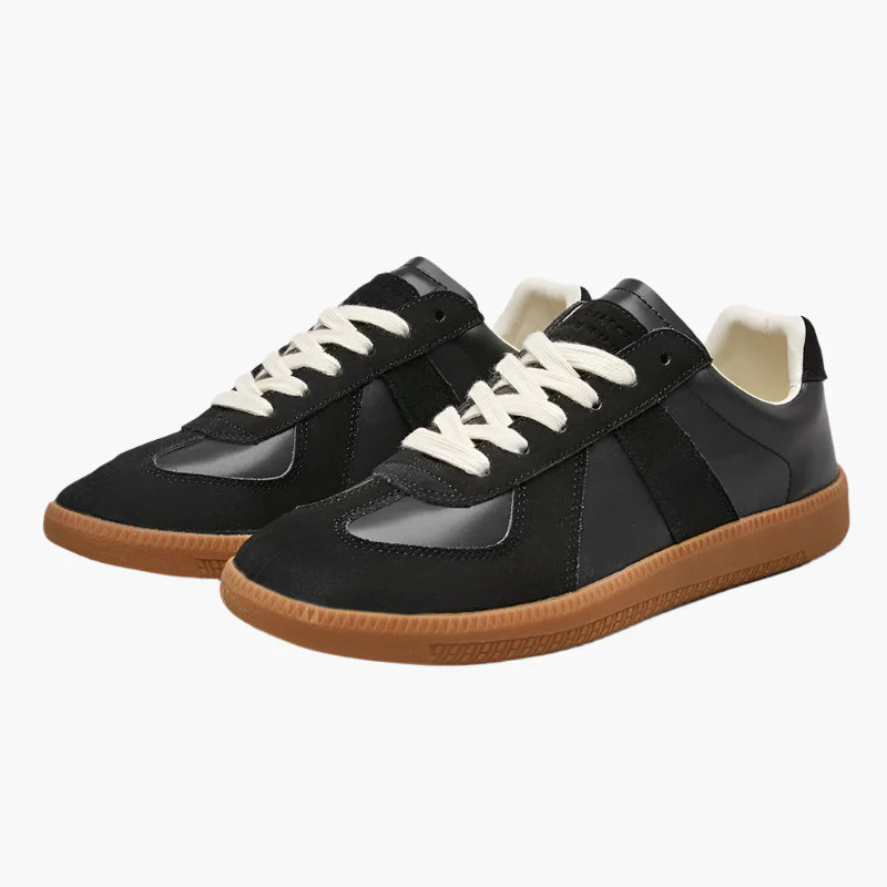 Men's Retro Casual Sneakers for Everyday Wear with Durable Sole