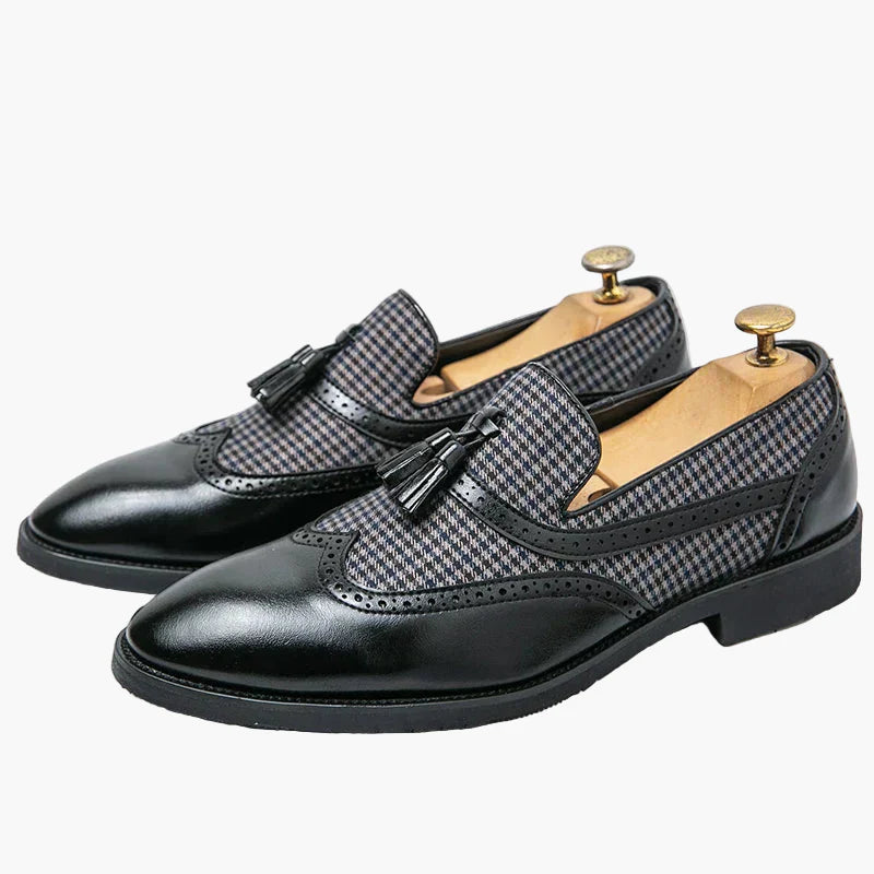 Men's Classic Tassel Loafers for Business and Formal Wear