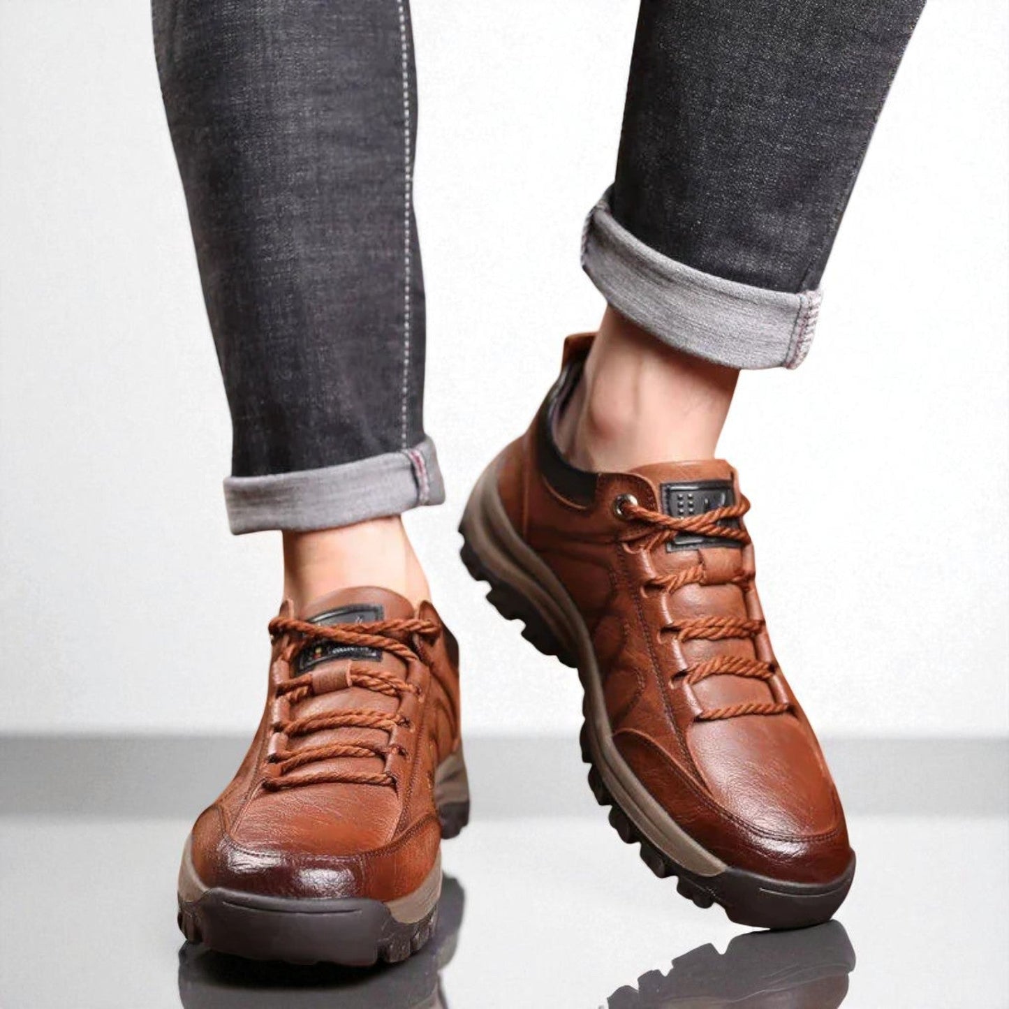 Men's Outdoor Trail Hiking Shoes Anti-Slip Lace-Up Adventure Sneakers