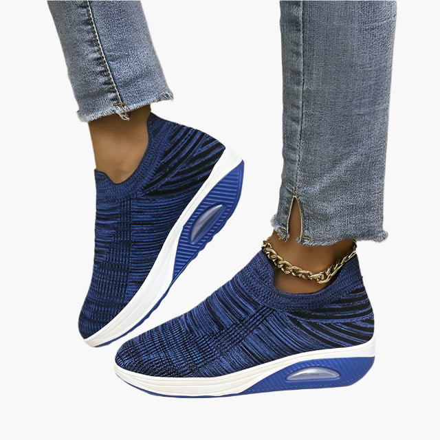 Women's Lightweight Slip-On Sneakers for Everyday Comfort and Style