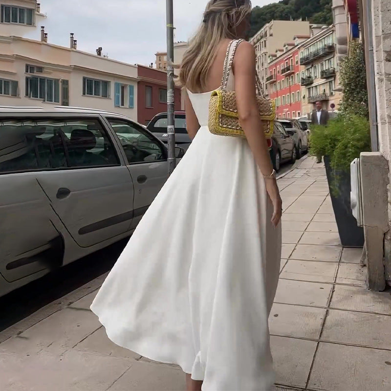 Ruby – Elegant Sleeveless Dress with Spaghetti Straps