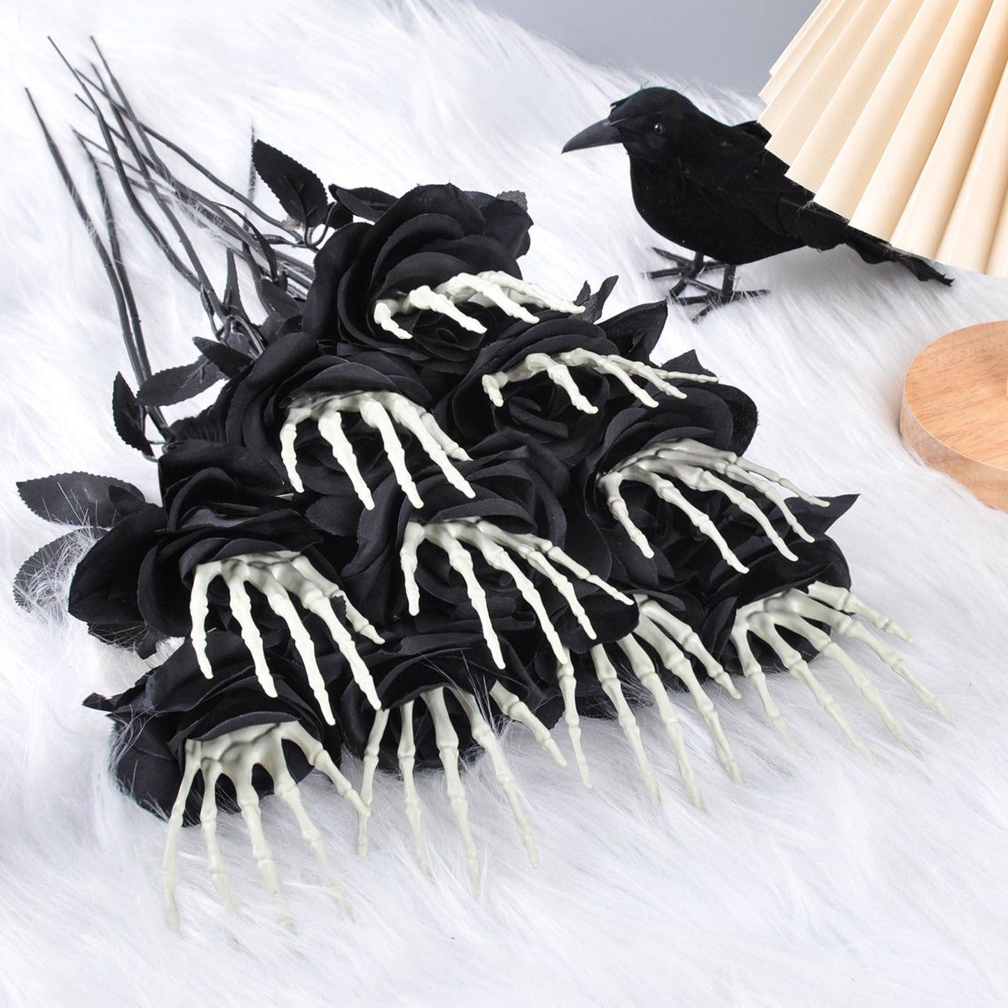 Halloween Skeleton Hand Rose Bouquet Decoration for Spooky Parties and Haunted House