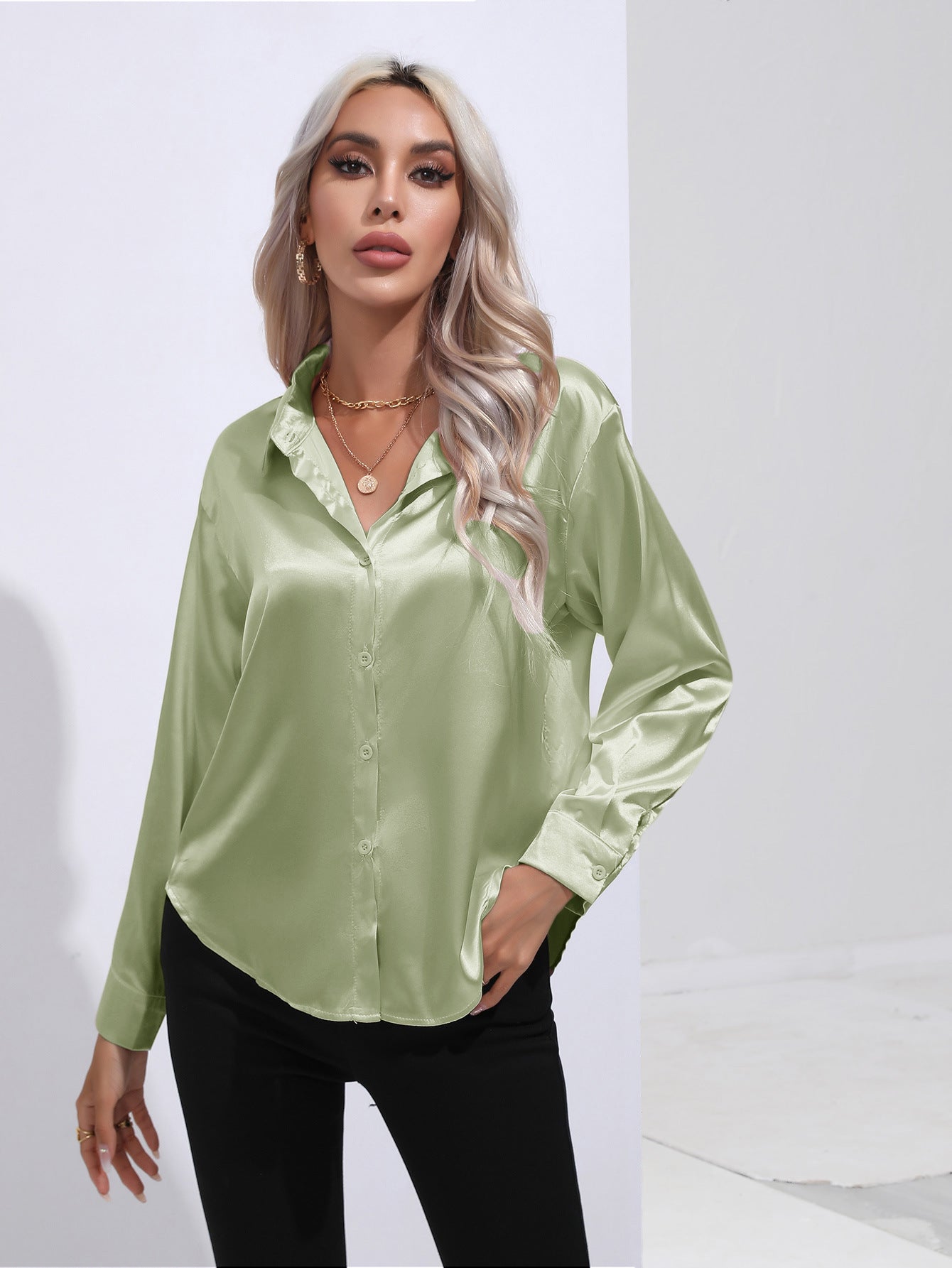 Harriet – Elegant Women's Satin Shirt