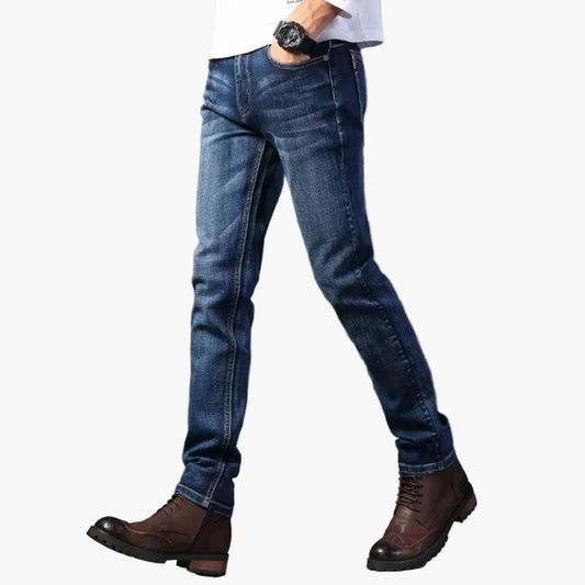Men's Classic Slim Traveler Jeans - Stylish Straight Fit Denim for Everyday Comfort