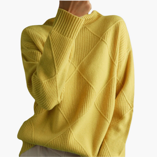 Women's Modern Geometric Knit Turtleneck Sweater - Relaxed Chic Pullover for Everyday Style
