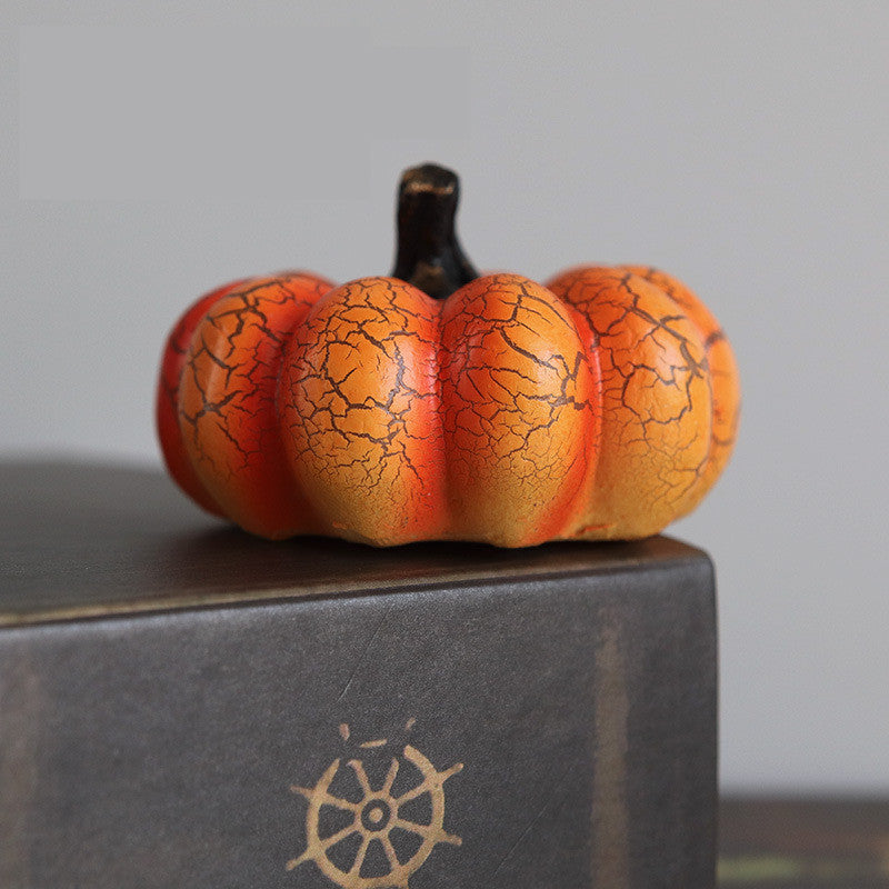 Halloween LED Pumpkin Lantern Decorative Props for Spooky Parties and Trick-or-Treat