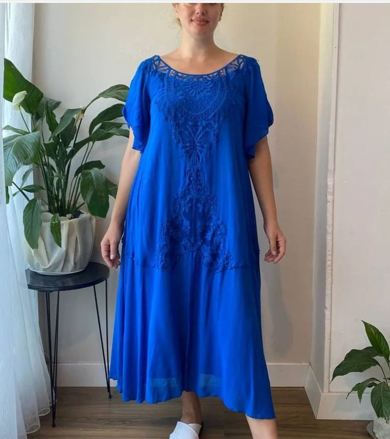 Fiona – Large Swing Dress