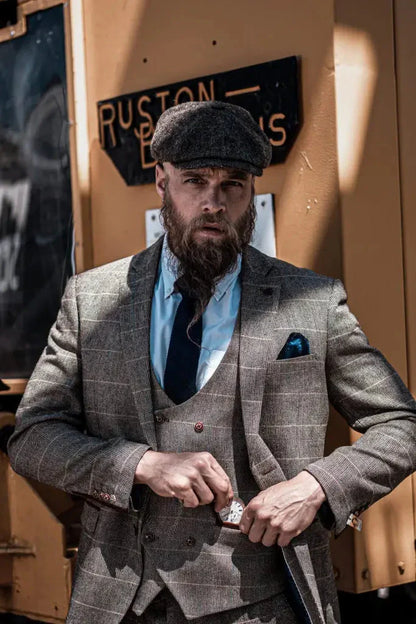 Men's Three-Piece Double Breasted Suit – Classic British Style for Weddings and Special Occasions