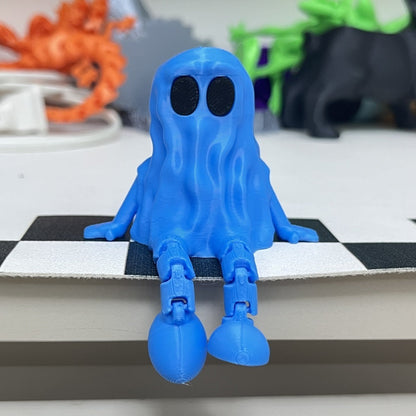 Halloween Ghost Figurine Decoration – Spooky 3D Printed Ornament for Parties & Home