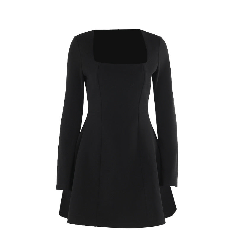 Marie – Slim Fit Square Collar Long Sleeve Dress