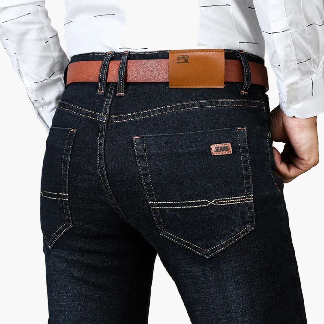 Men's Everyday Stretch Straight Fit Jeans for Work and Casual Wear