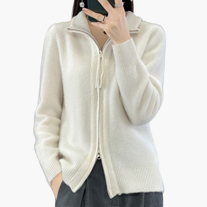Women's Classic Zip-Up Cardigan Sweater – Elegant Everyday Layer