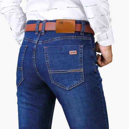 Men's Everyday Stretch Straight Fit Jeans for Work and Casual Wear