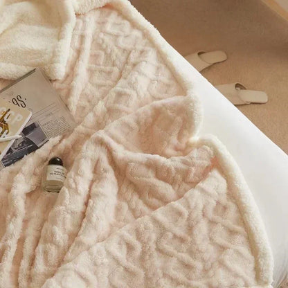 Luxury Plush Winter Blanket for Ultimate Comfort and Warmth