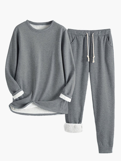 Women's Cozy Two-Piece Lounge Set – Relaxed Fit Pajama & Homewear Outfit