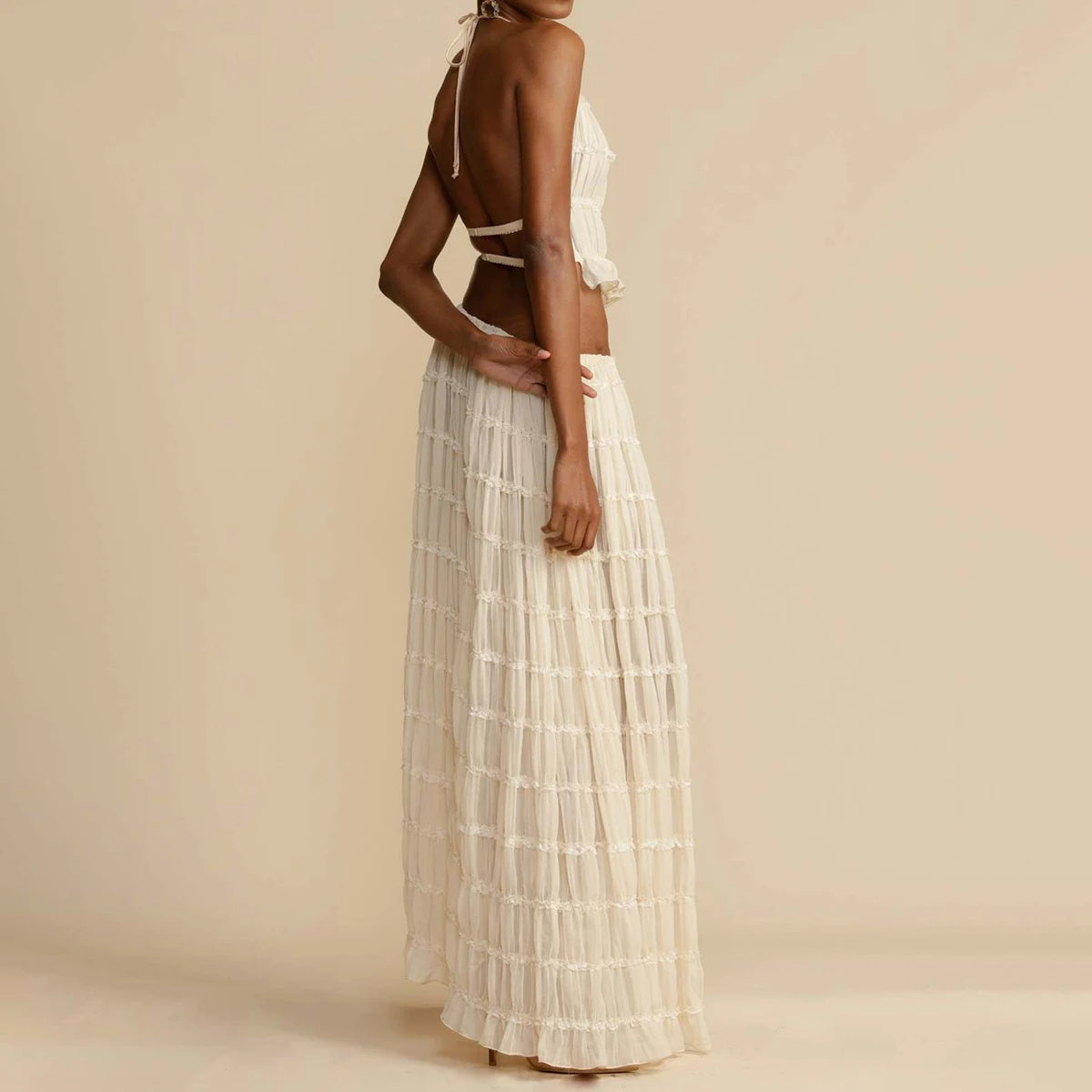 Amelia – Elegant Sleeveless Halter Dress Set