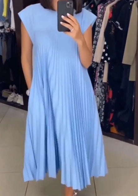 Emily – Short Sleeve Pleated Long Dress