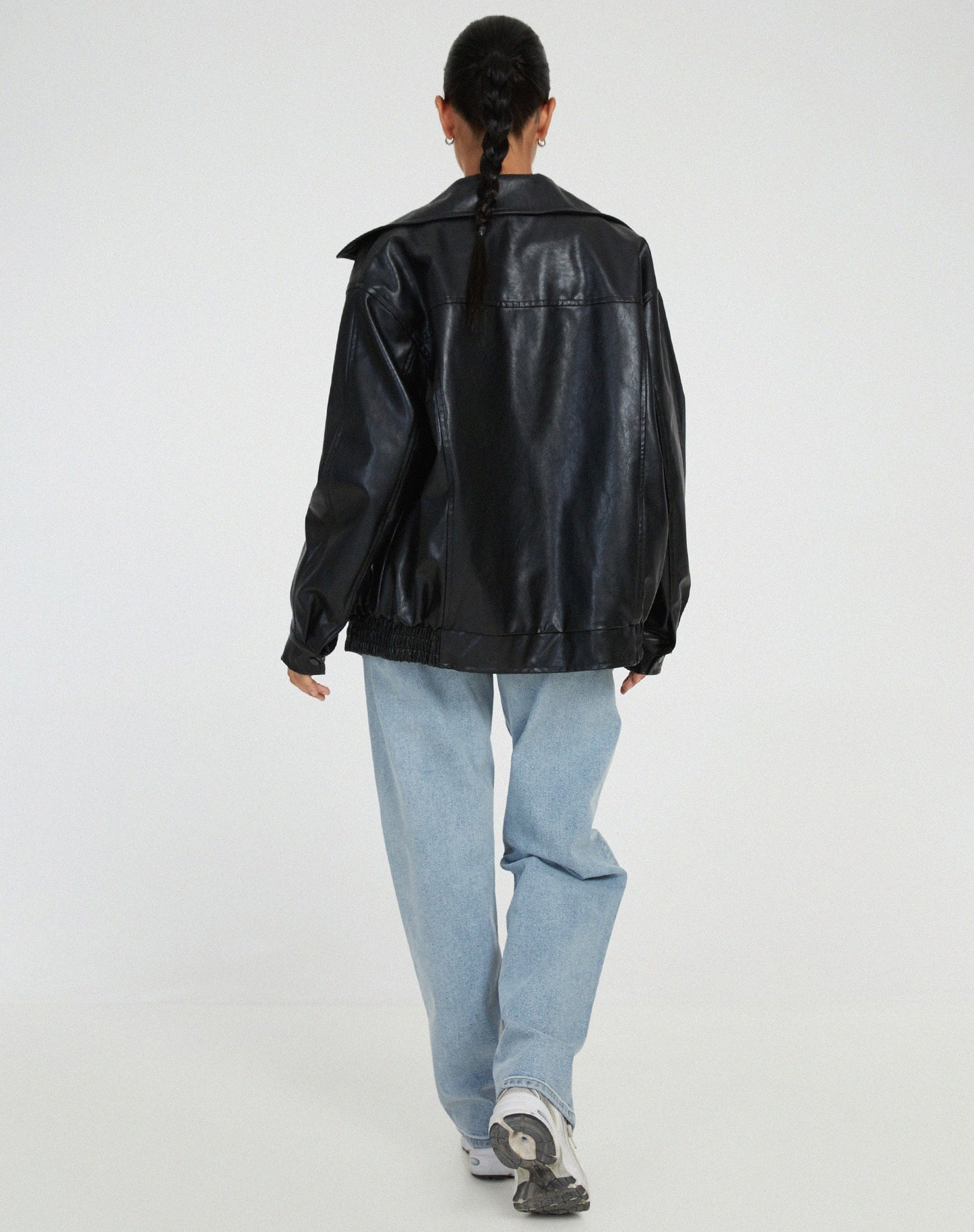 Women's Oversized Faux Vegan Leather Bomber Jacket – Trendy Relaxed Fit for Casual or Night Out