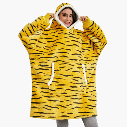 Women's Cozy Oversized Hoodie Blanket – Ultra Soft Fleece Lounge Wear with Hood and Pockets