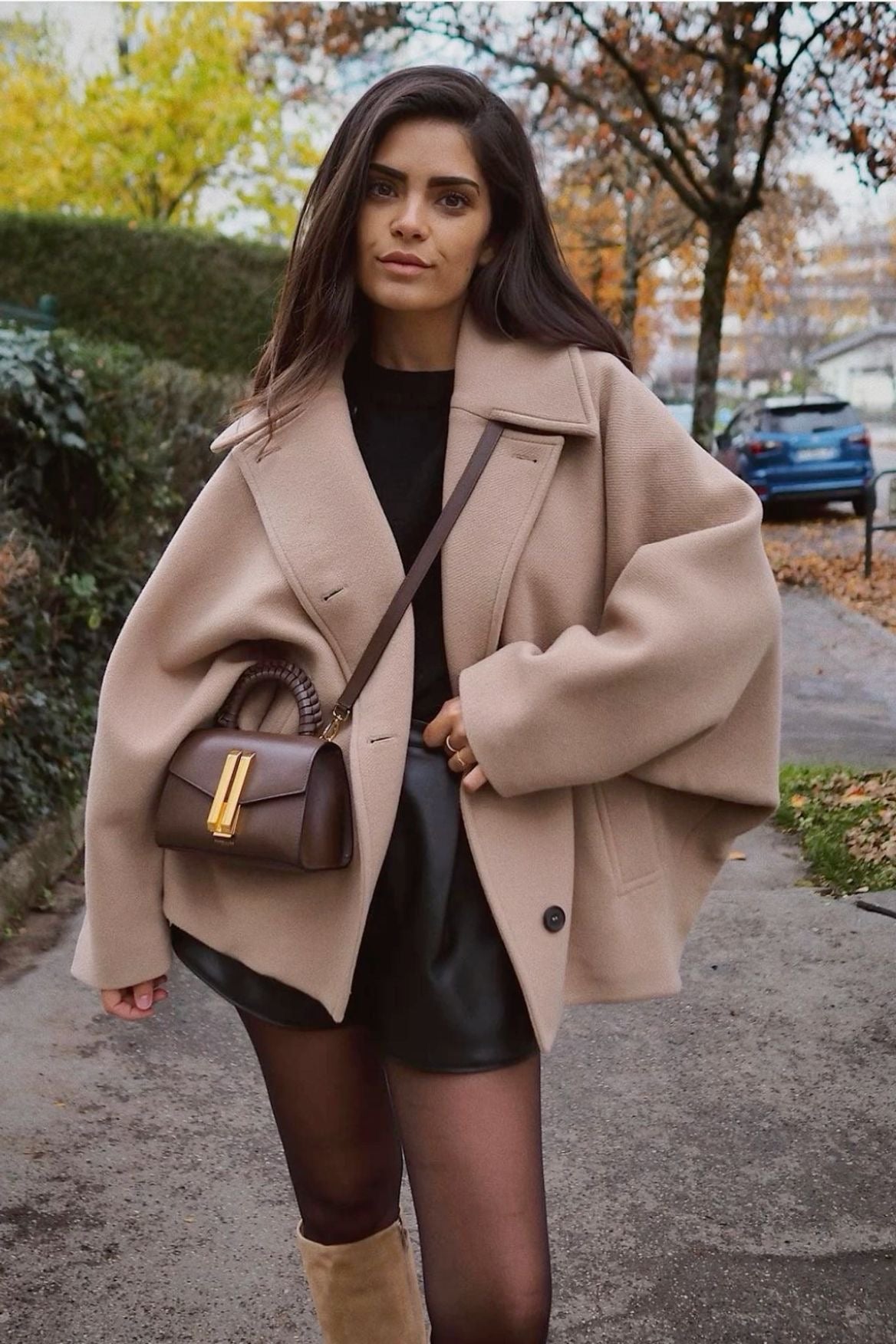Women's Oversized Vegan Wool Blend Double-Breasted Coat – Boxy Fit, Elegant Street Style, Fall/Winter