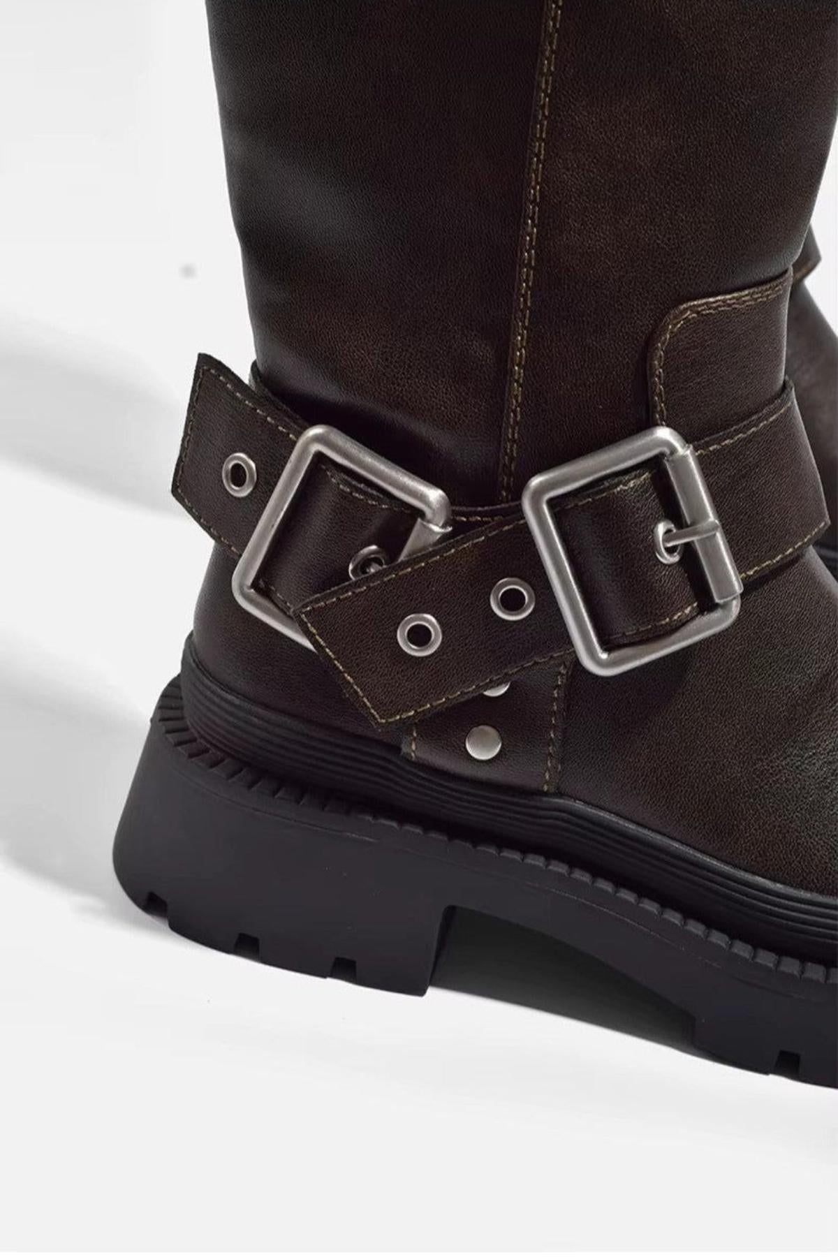 Women's Retro Buckle Knee-High Boots with Chunky Sole for Everyday Wear