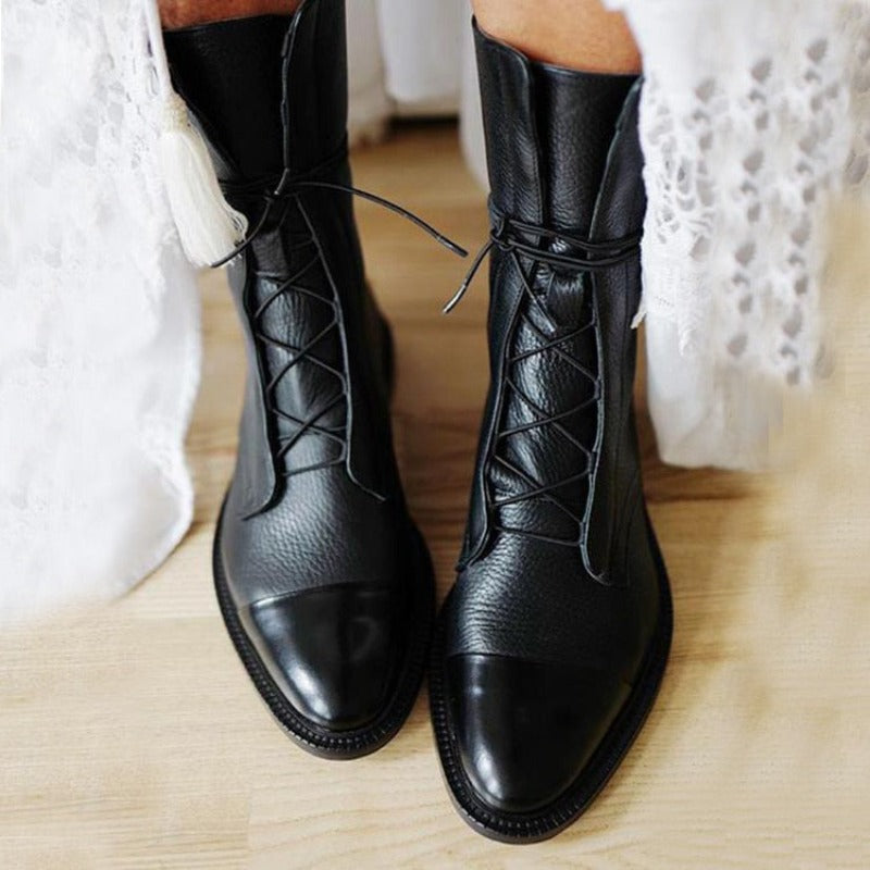 Women's Classic Lace-Up Ankle Boots for Everyday Style and Comfort