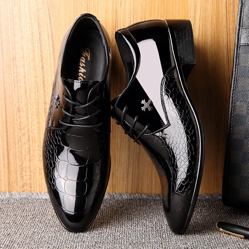 Men's Classic Pointed Toe Oxford Dress Shoes for Formal Events and Weddings