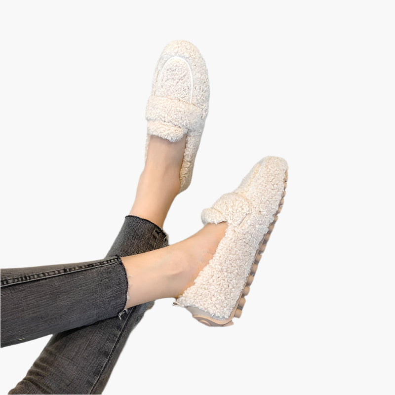 Women's Plush Indoor Loafer Slippers – Cozy Home Comfort and Non-Slip Style