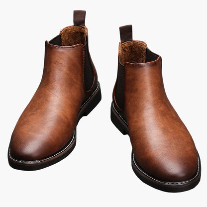 Men's Classic Chelsea Boots for Modern Style and Versatile Use