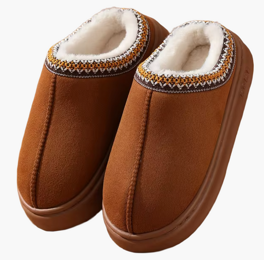 Men's Cozy Slip-On Winter Home Slippers – Plush Indoor/Outdoor Comfort