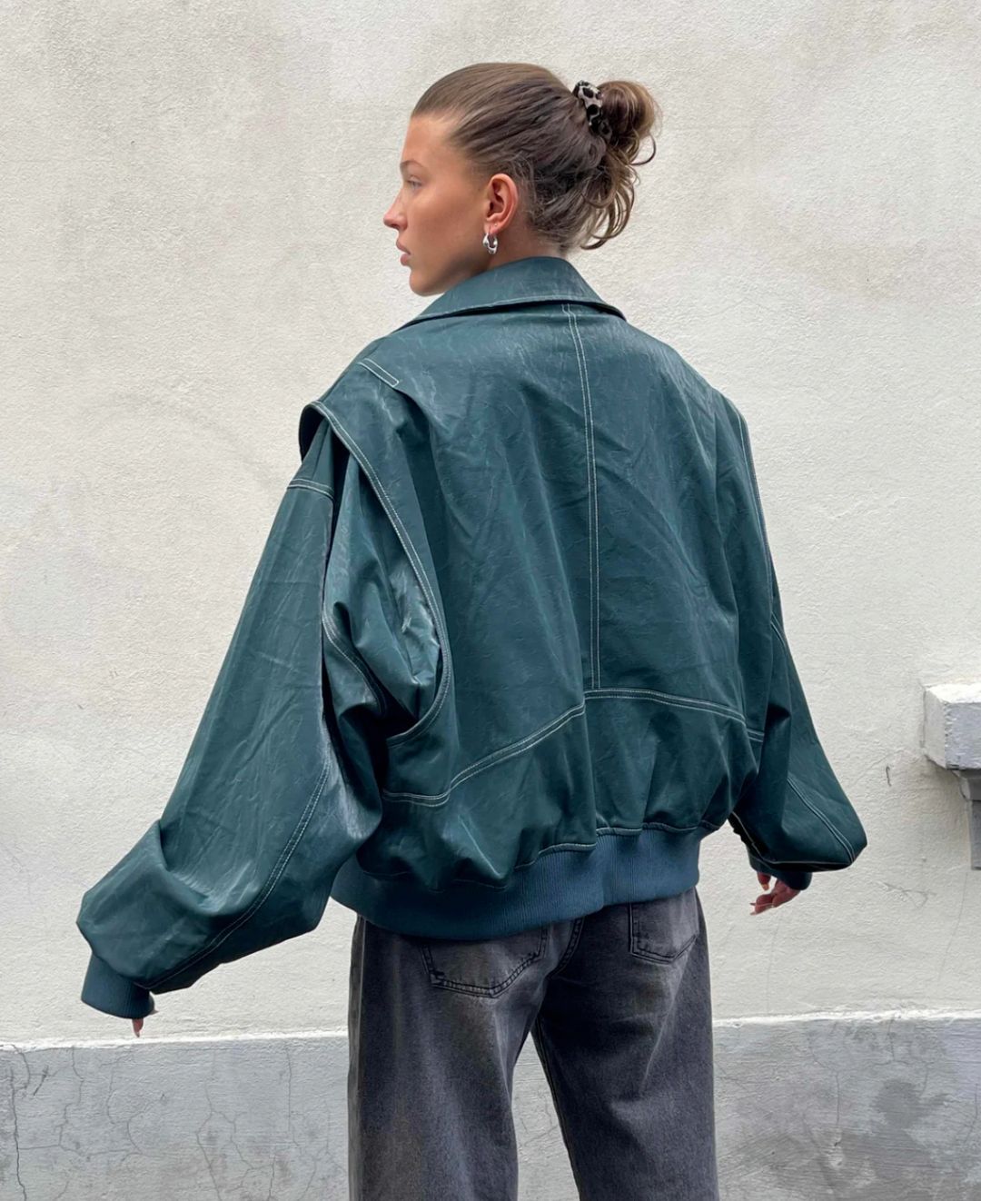 Women's Oversized Bomber Jacket – Casual Streetwear, Comfort Fit, Trendy Everyday Outerwear