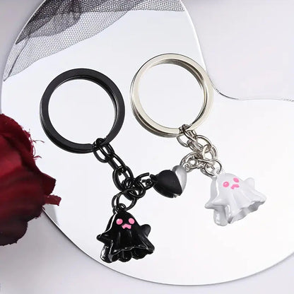 Halloween Ghost Couple Keychain Set – Cute Spooky Accessories for Halloween Parties and Gifts