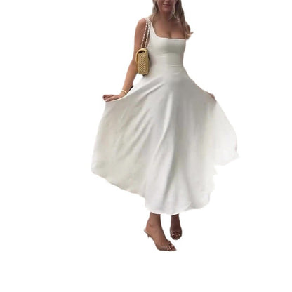 Ruby – Elegant Sleeveless Dress with Spaghetti Straps