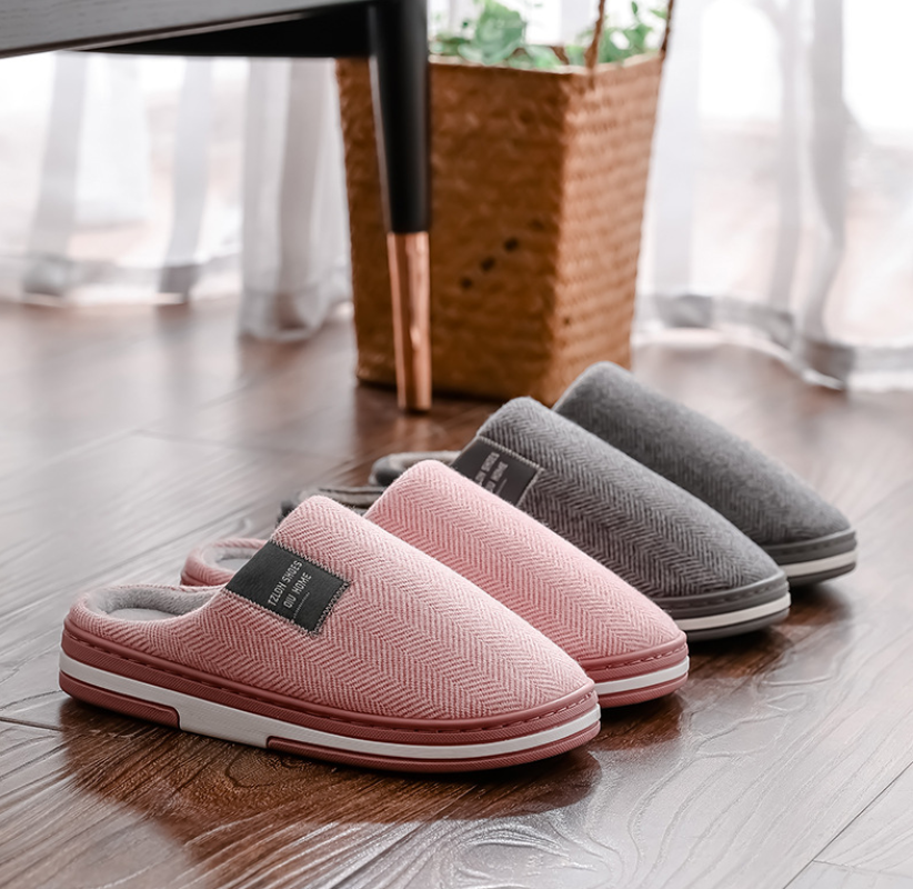 Men's Luxury Slip-On House Slippers with Anti-Slip Sole – Comfortable and Stylish Indoor Footwear